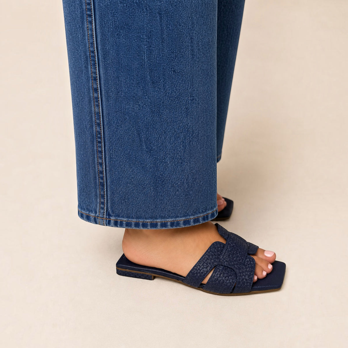 Minori Sandals